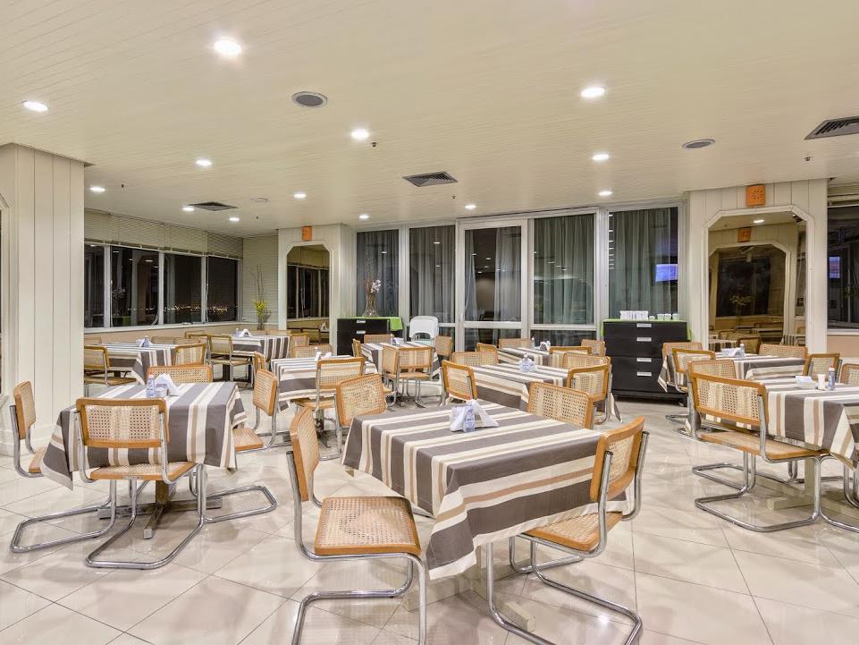 Hotel Nacional Inn Porto Alegre - Proximo Ao Complexo Hospitalar Santa Casa E Ufrgs المظهر الخارجي الصورة